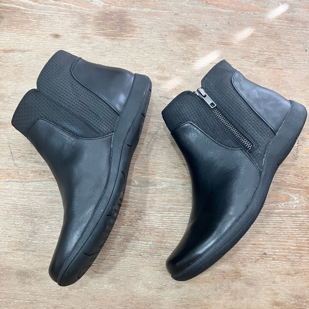 ROCKPOT Tessie Black Leather Ankle Boots
